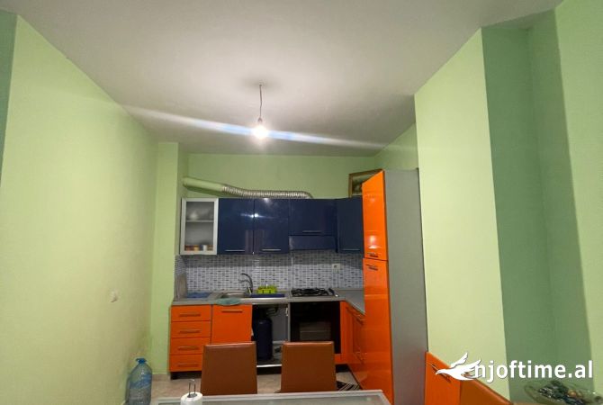 Shtepi me qera 1+1 ne Tirane - 300 Euro