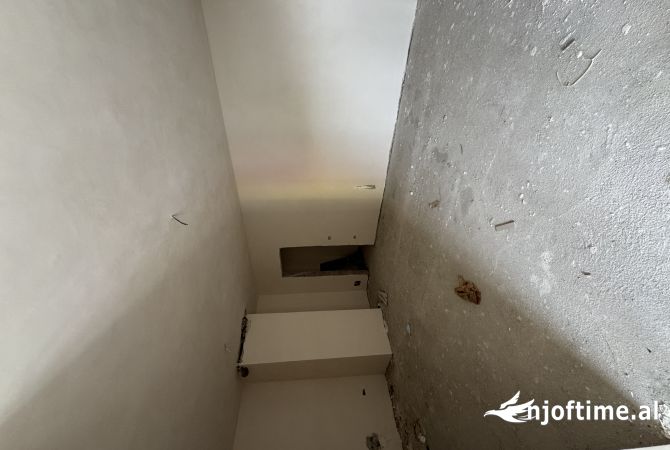 Shtepi ne shitje 1+1 ne Tirane - 138,500 Euro