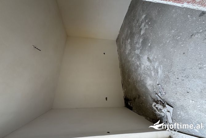 Shtepi ne shitje 1+1 ne Tirane - 128,500 Euro