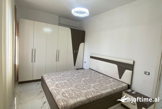 Shtepi me qera 2+1 ne Tirane - 500 Euro