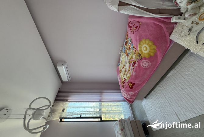 Shtepi me qera Apartament ne Tirane, 2+1, Mobilimi E mobiluar, Pagesa 550  Euro.