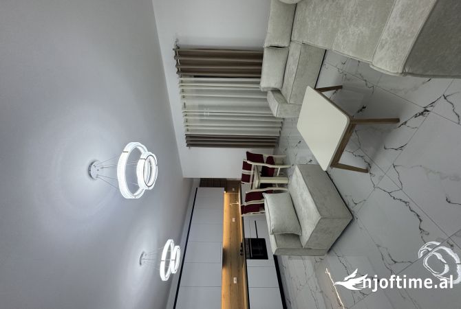 Shtepi me qera 2+1 ne Tirane - 500 Euro