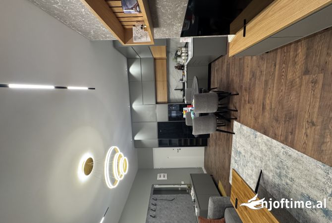 Shtepi me qera 2+1 ne Tirane - 550 Euro