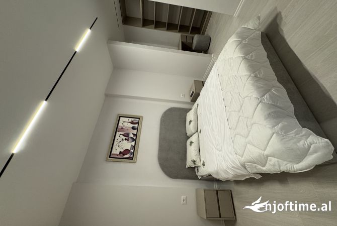 Shtepi me qera Apartament ne Tirane, 1+1, Mobilimi E mobiluar, Pagesa 550  Euro.