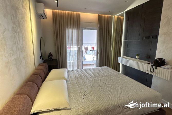 Shtepi me qera Apartament ne Tirane, 1+1, Mobilimi E mobiluar, Pagesa 500  Euro.