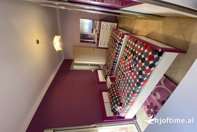 Shtepi me qera 1+1 ne Tirane - 400 Euro