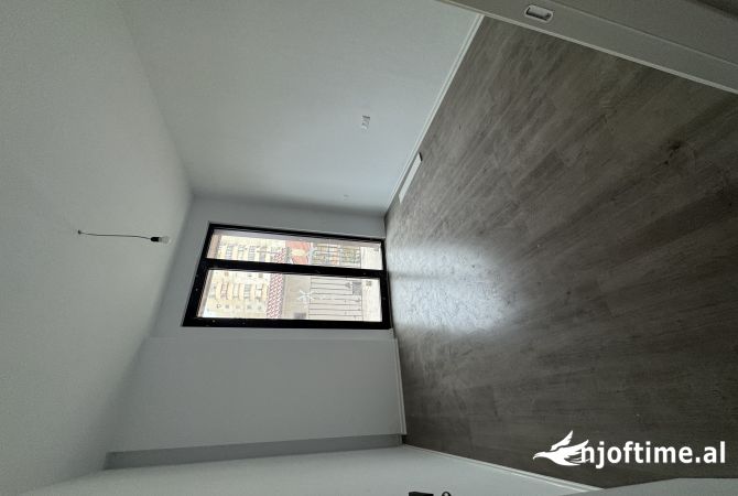 Apartment for rent in Tirana 2+1, Emty