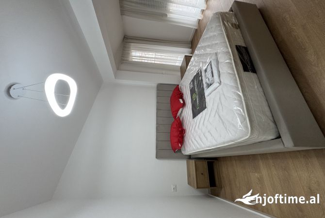 Shtepi me qera Apartament ne Tirane, 1+1, Mobilimi E mobiluar, Pagesa 450  Euro.