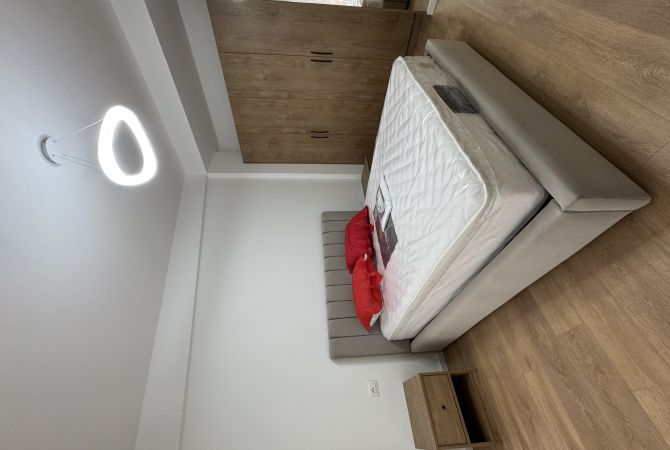 Shtepi me qera 1+1 ne Tirane - 450 Euro
