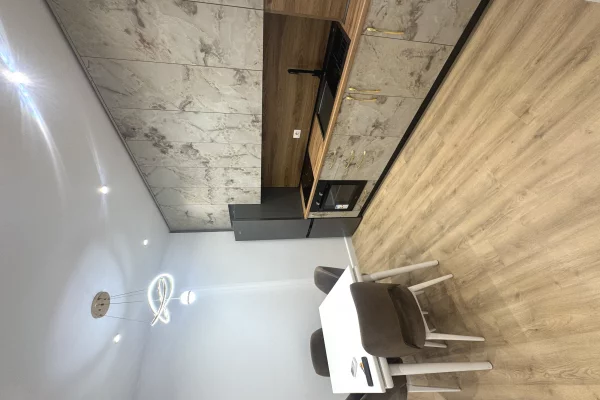 Shtepi me qera 1+1 ne Tirane - 450 Euro