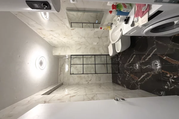 Shtepi me qera Apartament ne Tirane, 1+1, Mobilimi E mobiluar, Pagesa 600  Euro.