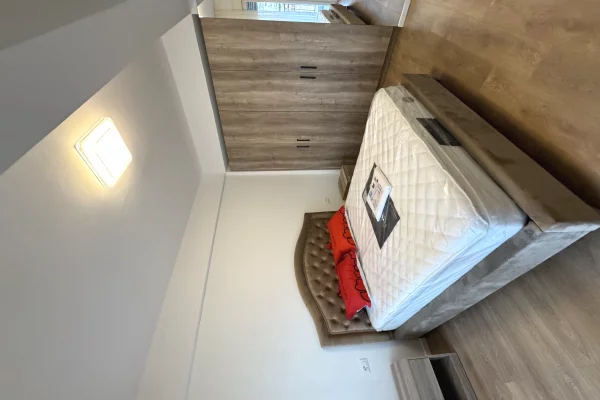 Appartamento in affitto a Tirana 1+1, Arredato