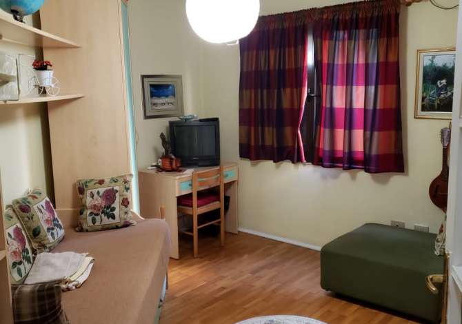 Shtepi ne shitje Apartament ne Tirane, 3+1, Mobilimi E mobiluar, Pagesa 220,000  Euro.