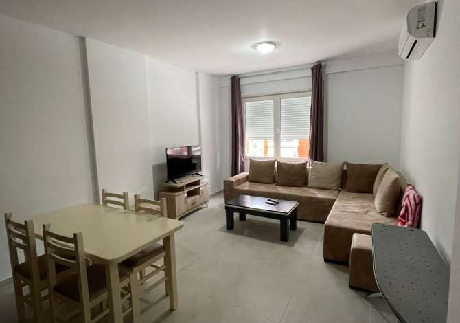 Shtepi me qera 2+1 ne Tirane - 400 Euro
