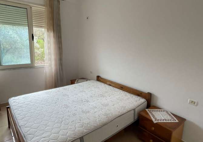 Shtepi me qera 1+1 ne Tirane - 300 Euro