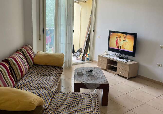 Shtepi me qera 1+1 ne Tirane - 300 Euro