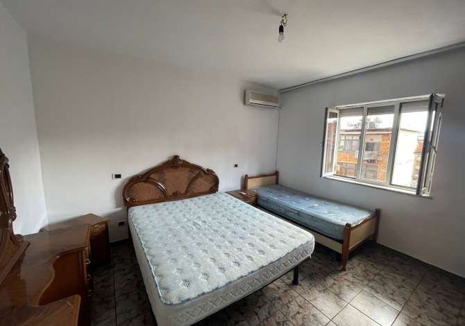 Shtepi ne shitje 1+1 ne Tirane - 72,000 Euro