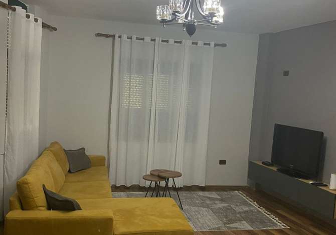 Shtepi me qera 1+1 ne Tirane - 400 Euro