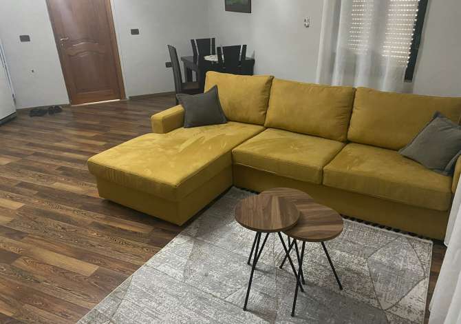Shtepi me qera Apartament ne Tirane, 1+1, Mobilimi E mobiluar, Pagesa 400  Euro.