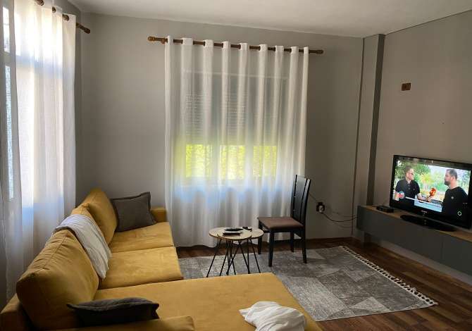 Shtepi me qera 1+1 ne Tirane - 400 Euro