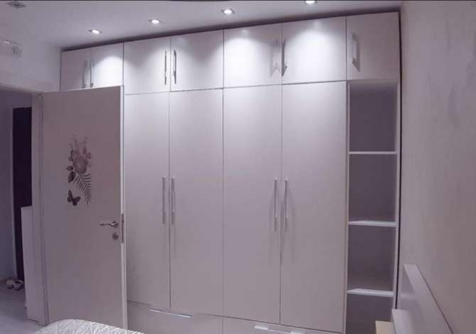 Shtepi ne shitje Apartament ne Tirane, 1+1, Mobilimi E mobiluar, Pagesa 78,000  Euro.