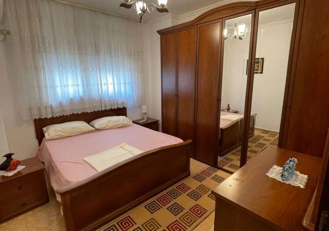 Shtepi me qera 2+1 ne Tirane - 500 Euro