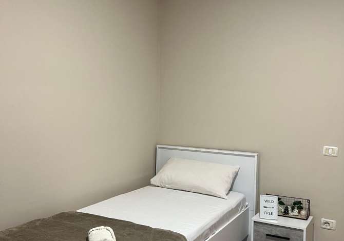 Shtepi me qera Apartament ne Tirane, 2+1, Mobilimi E mobiluar, Pagesa 600  Euro.