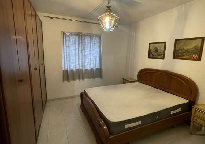 Shtepi me qera 2+1 ne Tirane - 50,000 Leke