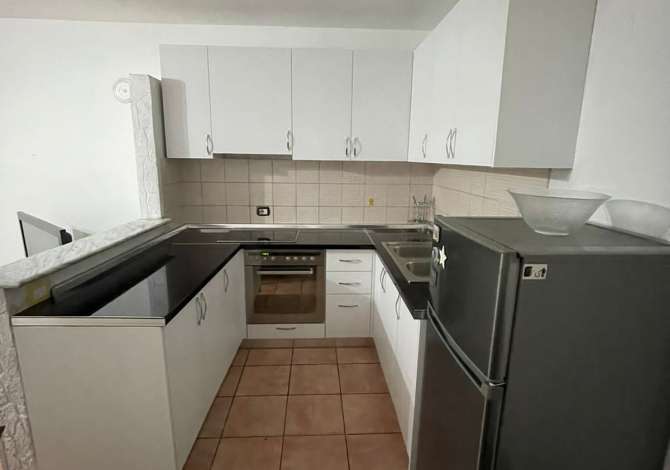 Shtepi me qera 2+1 ne Tirane - 50,000 Leke