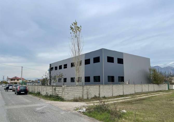Ambient biznesi me qera 4+1 ne Tirane - 2,500 Euro