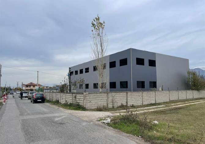 Ambient biznesi me qera 4+1 ne Tirane - 2,500 Euro