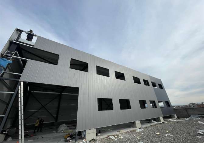Ambient biznesi me qera 4+1 ne Tirane - 2,500 Euro