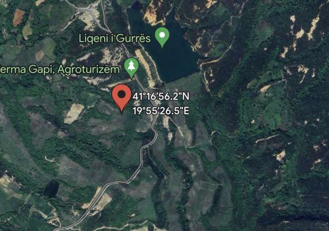 Truall ose Toke ne Tirane - 180,000 Euro