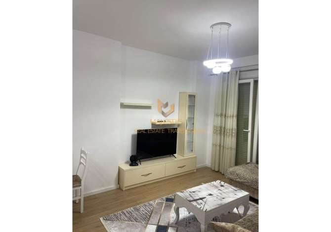 Shtepi me qera Apartament ne Tirane, 1+1, Mobilimi E mobiluar, Pagesa 400  Euro.