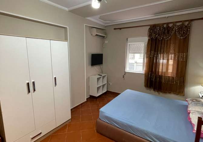 Shtepi me qera Garsoniere ne Tirane - 400 Euro