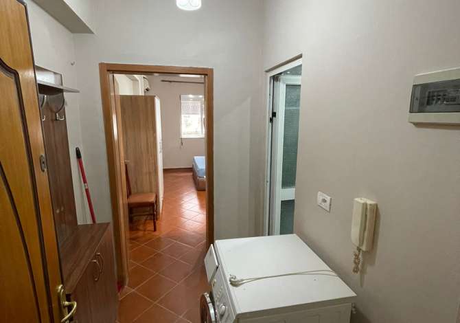 Shtepi me qera Garsoniere ne Tirane - 400 Euro