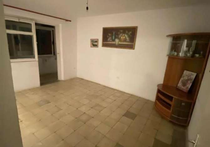 Shtepi ne shitje 1+1 ne Tirane - 60,000 Euro
