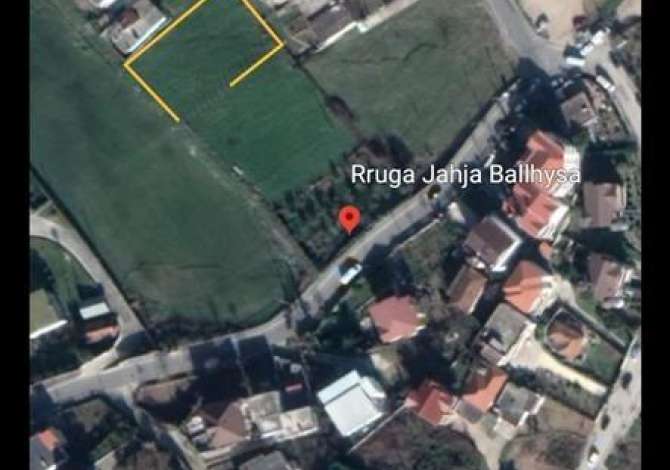 Truall ose Toke ne Tirane - 135,000 Euro