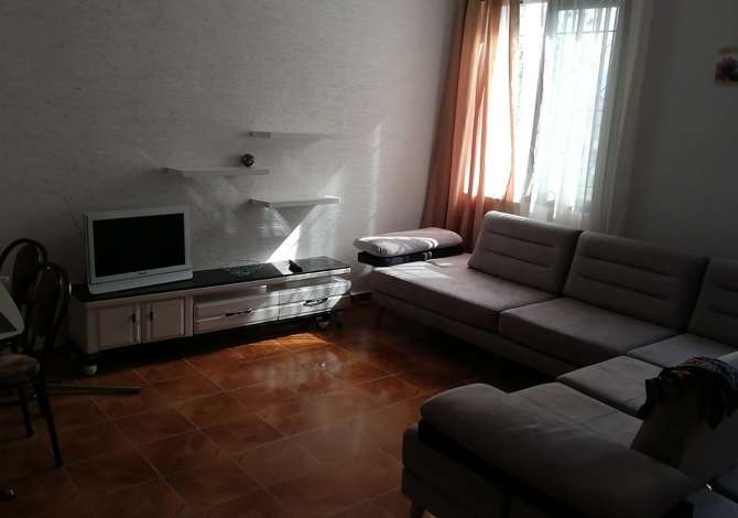 Shtepi me qera 1+1 ne Tirane - 350 Euro