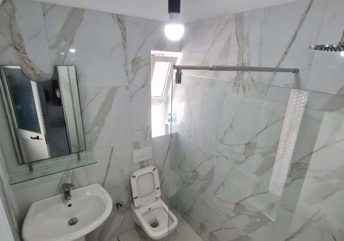 Shtepi me qera Apartament ne Tirane, 1+1, Mobilimi E mobiluar, Pagesa 35,000  Leke.