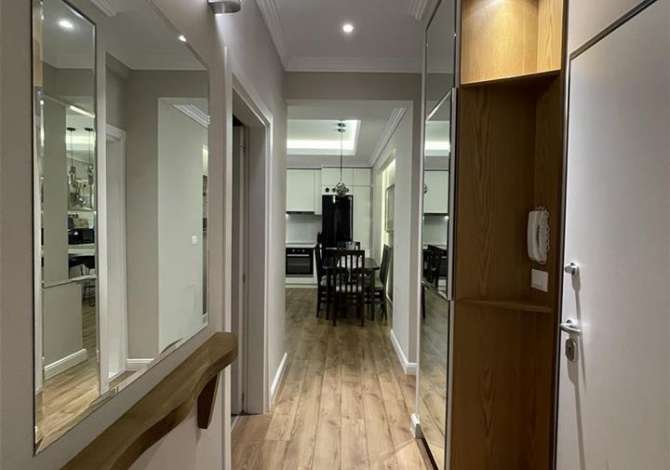 Shtepi me qera Apartament ne Tirane, 2+1, Mobilimi E mobiluar, Pagesa 750  Euro.