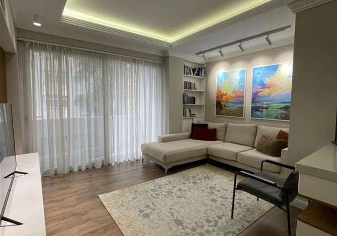 Shtepi me qera 2+1 ne Tirane - 750 Euro