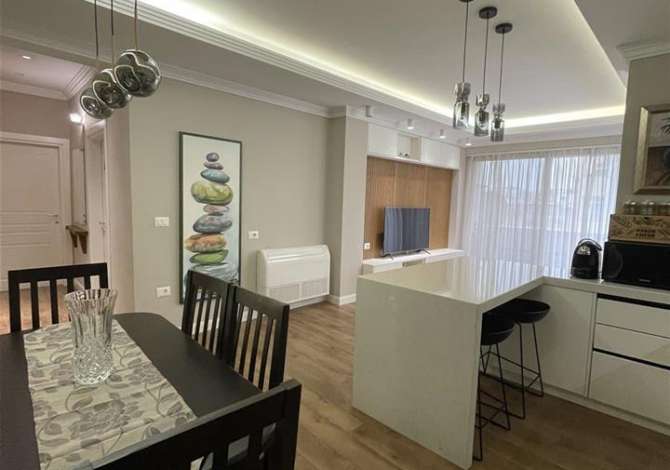 Shtepi me qera Apartament ne Tirane, 2+1, Mobilimi E mobiluar, Pagesa 750  Euro.