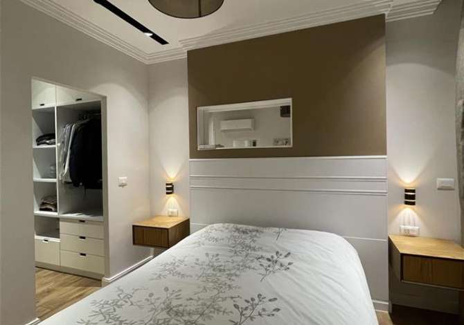 Shtepi me qera Apartament ne Tirane, 2+1, Mobilimi E mobiluar, Pagesa 750  Euro.