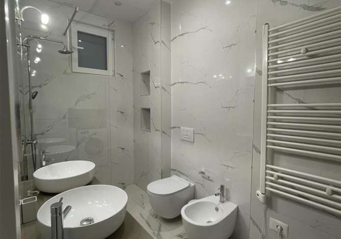 Shtepi me qera Apartament ne Tirane, 2+1, Mobilimi E mobiluar, Pagesa 750  Euro.