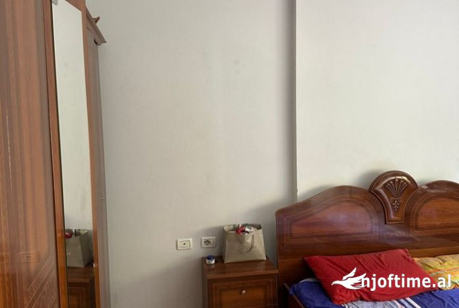 Shtepi me qera 2+1 ne Tirane - 600 Euro