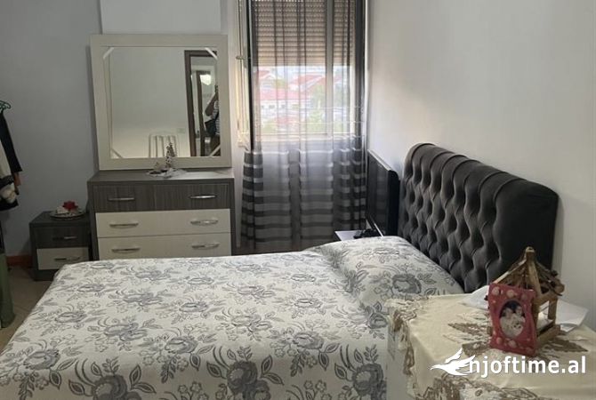 Shtepi ne shitje 2+1 ne Tirane - 120,000 Euro