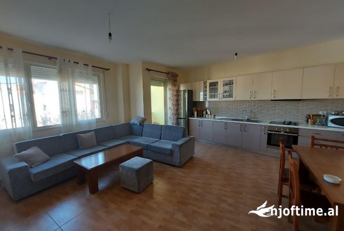 Shtepi ne shitje 2+1 ne Tirane - 16,200,000 Leke