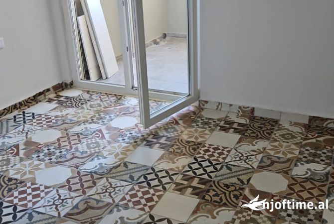 Shtepi me qera 1+1 ne Tirane - 350 Euro