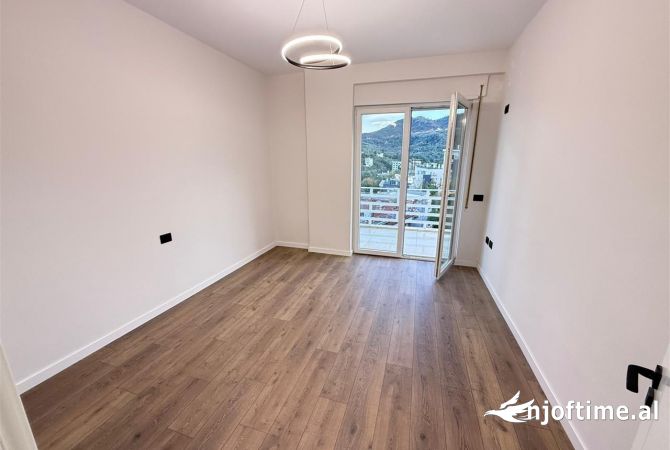 Shtepi ne shitje 2+1 ne Tirane - 230,000 Euro